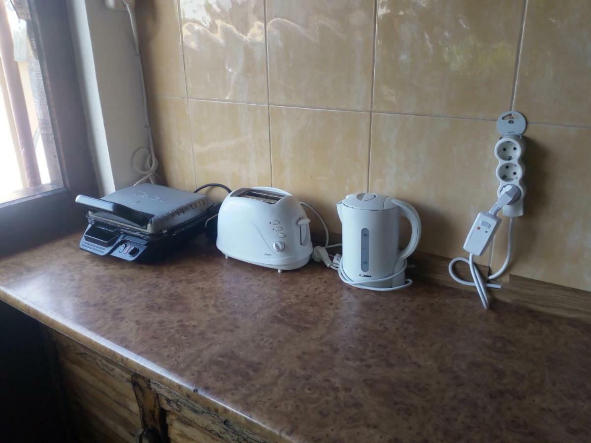 Pensiunea Casa Johnelly Костинещи Екстериор снимка